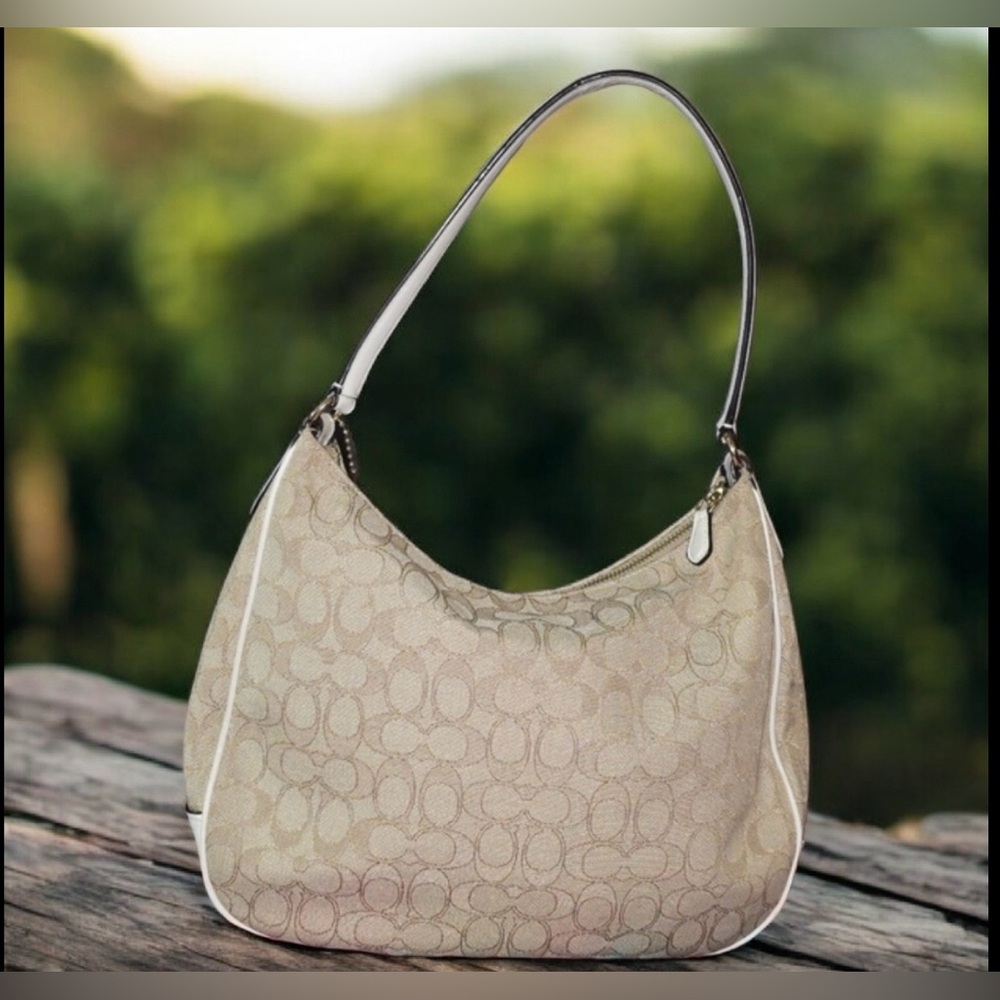 LIKE NEW!! Coach 2018 Hobo Shoulder Bag - Picture 2 of 10